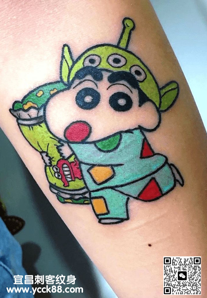 ��ͨ��ɫ����������