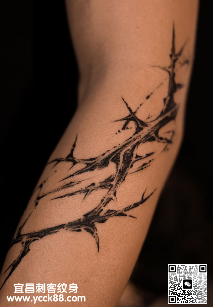 �ֱ۵�̷�񾣼���