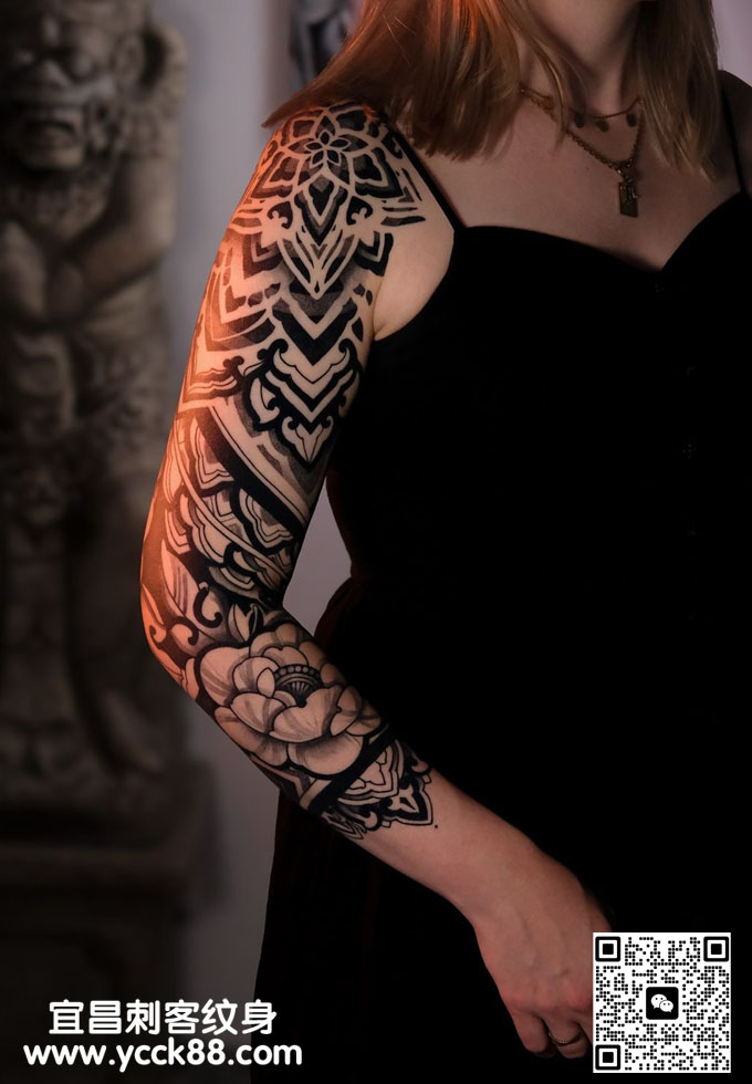 ��Ů�����޷�񻨡�